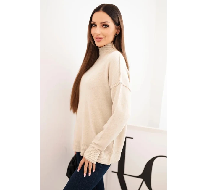 Dámský svetr z viskózy s model 21410342 polo límcem a volným střihem béžový - K-Fashion Dámský svetr z viskózy s model 21410342 polo límcem a volným střihem béžový - K-Fashion