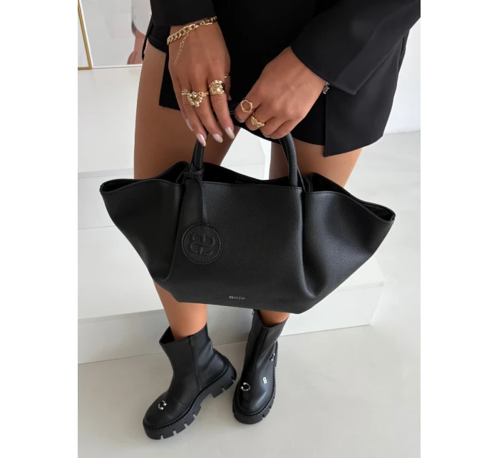 Dámská shopper kabelka z eko kůže – černá Big Star Dámská shopper kabelka z eko kůže – černá Big Star