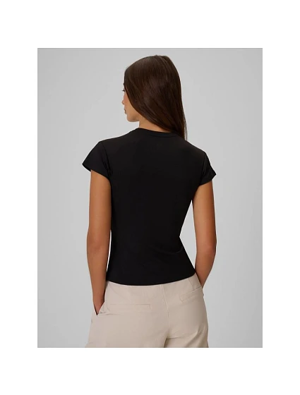 Dámské hladké tričko slim model 22276632 - 4F Dámské hladké tričko slim model 22276632 - 4F