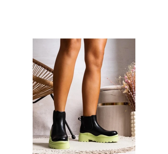 Boty model 205151 Solea Boty model 205151 Solea