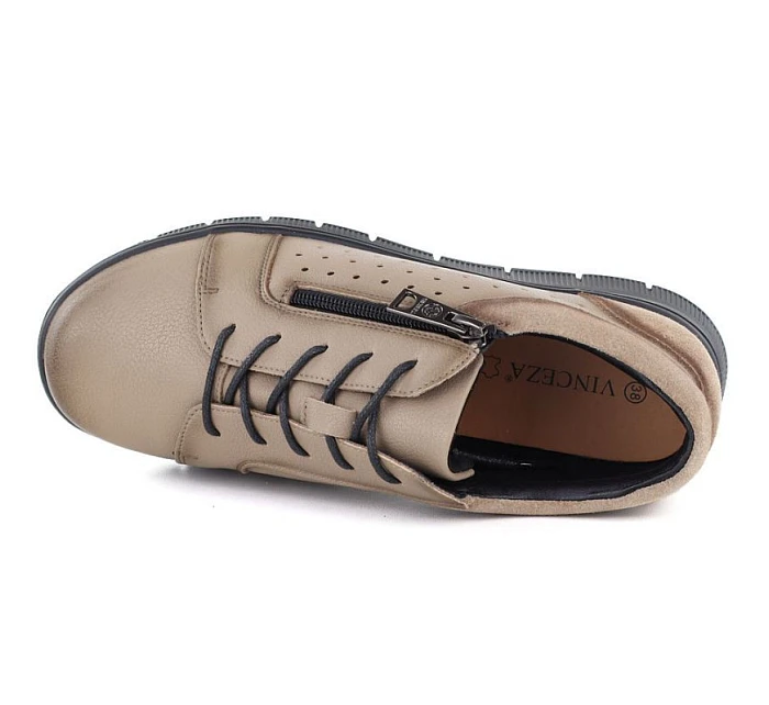 Dámské kožené polobotky na platformě béžové barvy Vinceza 39977