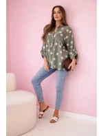 model 21911562 dámská halenka s květinovým vzorem, dlouhými rukávy a knoflíky khaki - K-Fashion
