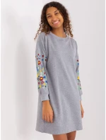 RV SK 8979 šaty.94P šedá RV SK 8979 šaty.94P šedá