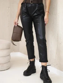 model 22014125 kalhoty s páskem lesklá černá - K-Fashion