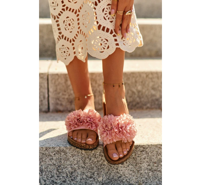 Nazouváky Na Korkové Podrážce Růžové model 21554725 - EVENTO