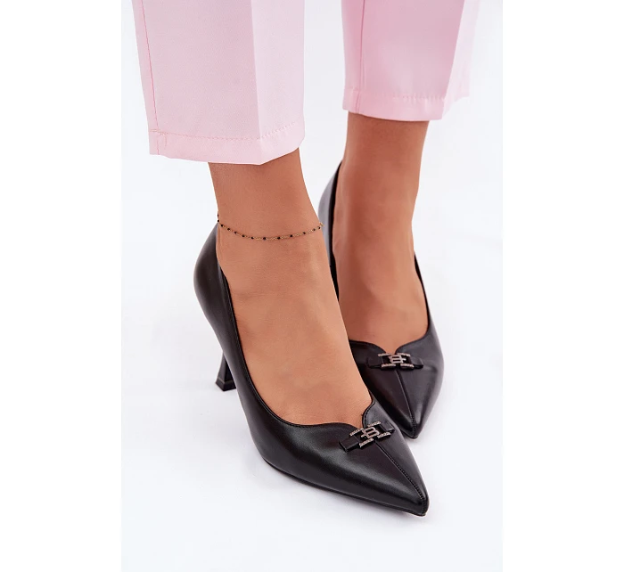 Podpatky s ozdobným detailem Vinceza 62291 Černé