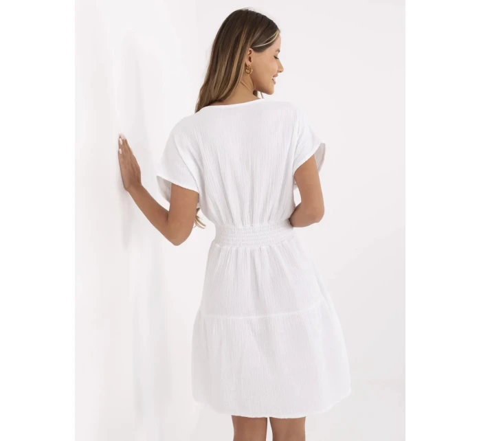 Šaty MI SK 92160.00 bílé Šaty MI SK 92160.00 bílé