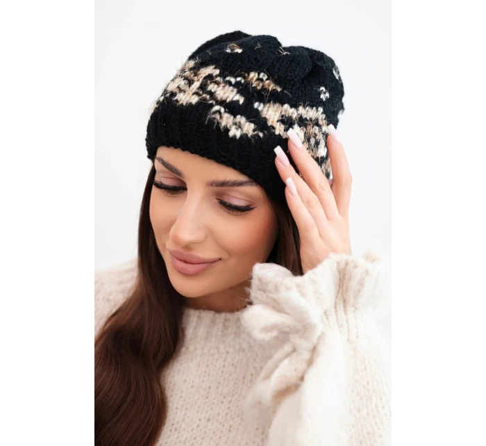 Dámská zimní vlněná čepice s ozdobnými krystalky K399 černá
