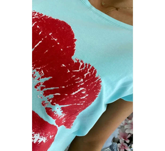 Mátová halenka s potiskem rtů