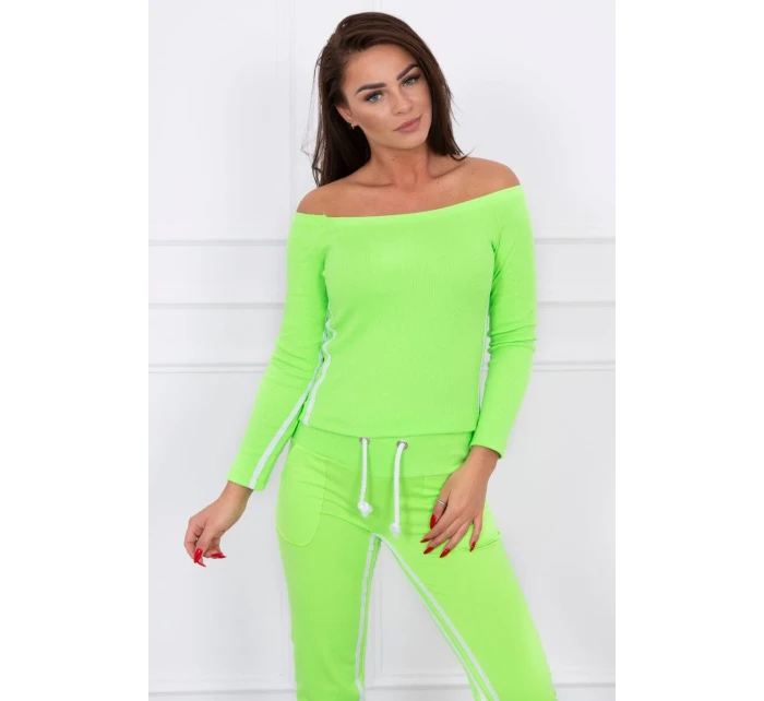 Sada s dvojitým lemováním v neonově zelené barvě