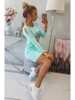 Šaty s potiskem model 18744172 v mátové barvě - K-Fashion Šaty s potiskem model 18744172 v mátové barvě - K-Fashion