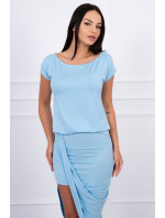 Asymetrické modré šaty