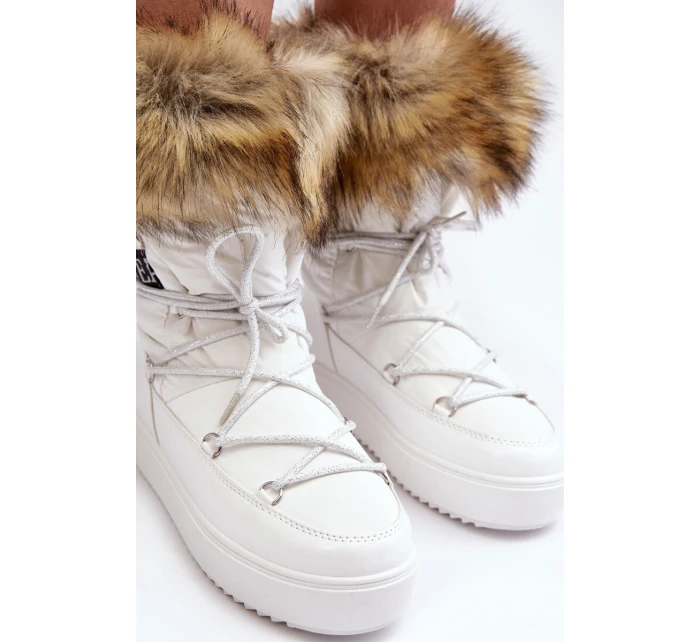 Dámské šněrovací boty bílé model 21635480 - Boto Dámské šněrovací boty bílé model 21635480 - Boto