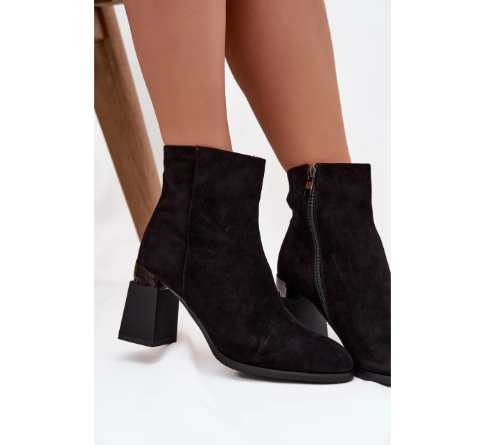 Dámské kozačky z přírodního semiše na podpatku vyhřívané D&A CR52-718 Černé