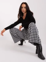 Kalhoty LK SP 509429.87 černobílých