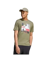 Pánské tričko adidas Memories of Sport Outdoor Graphic khaki KC7098 Pánské tričko adidas Memories of Sport Outdoor Graphic khaki KC7098