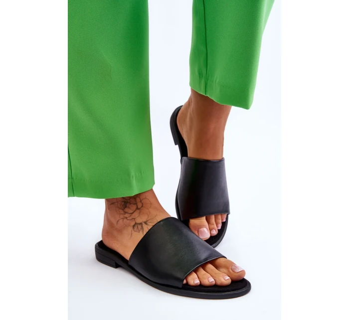 Dámské kožené hladké pantofle černe Cerise Dámské kožené hladké pantofle černe Cerise