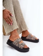 Dámské Pantofle S Přezkami Na Platformě Zebra model 21696604 - Boto