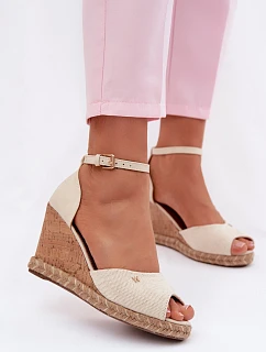Dámské sandály na platformě s pleteným Wrangler 20261086.06V světle béžové