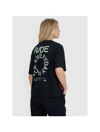 Dámské tričko oversize s potiskem 4F 4FWSS25TTSHF1993-20S Dámské tričko oversize s potiskem 4F 4FWSS25TTSHF1993-20S