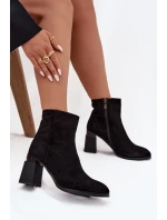 Dámské kozačky z přírodního semiše na podpatku vyhřívané D&A CR52-718 Černé