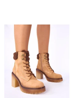 Boty na podpatku  model 222346 Solea