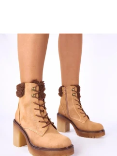 Boty na podpatku  model 222346 Solea