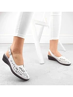 Dámské pohodlné celokožené ažurové sandály bílé T.Sokolski L26-27