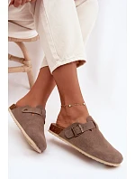 Dámské pantofle Chodaki Z Přírodního Semiše Vinceza 101332 Tmavě Béžové