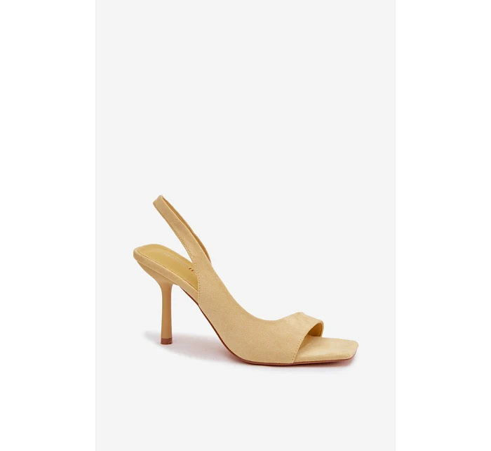 Sandály na podpatku  model 225631 Step in style