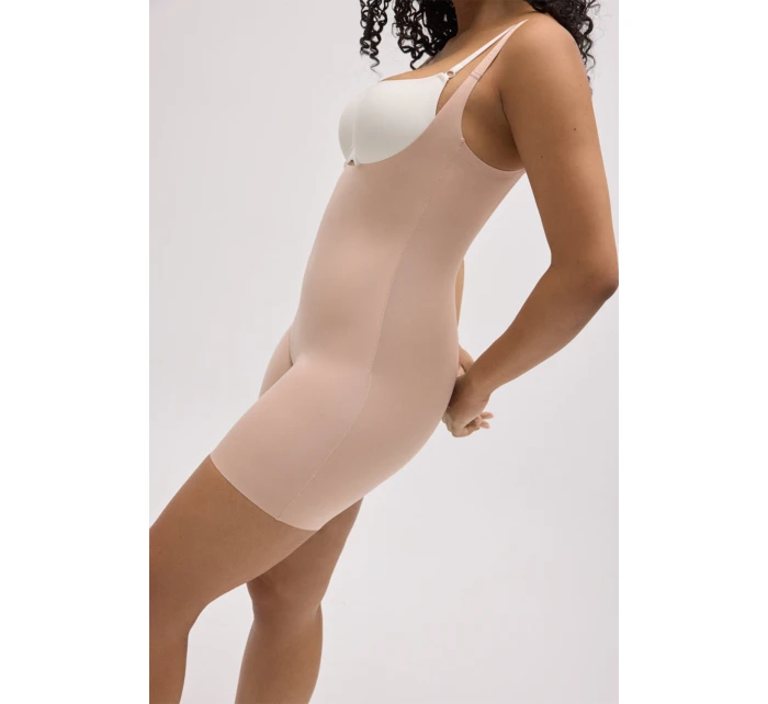 model 21734642 kolor:nude - Ysabel Mora