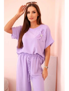 Dámský komplet z viskózy s ozdobným květem a širokými kalhotami - fuchsie světlá fialová