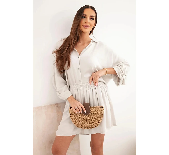 Dámský viskózový komplet košile s knoflíky a volné kraťasy béžový