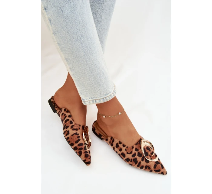 Dámské pantofle s ozdobným zlatým detailem Panterka model 21918964 - Boto