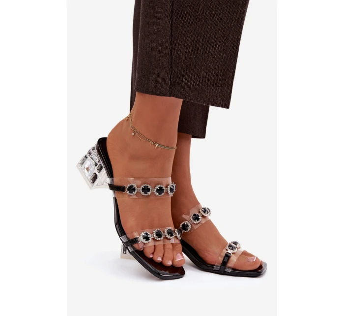 Dámské pantofle s krystaly D&A model 21900375 Černé - S.Barski Dámské pantofle s krystaly D&A model 21900375 Černé - S.Barski