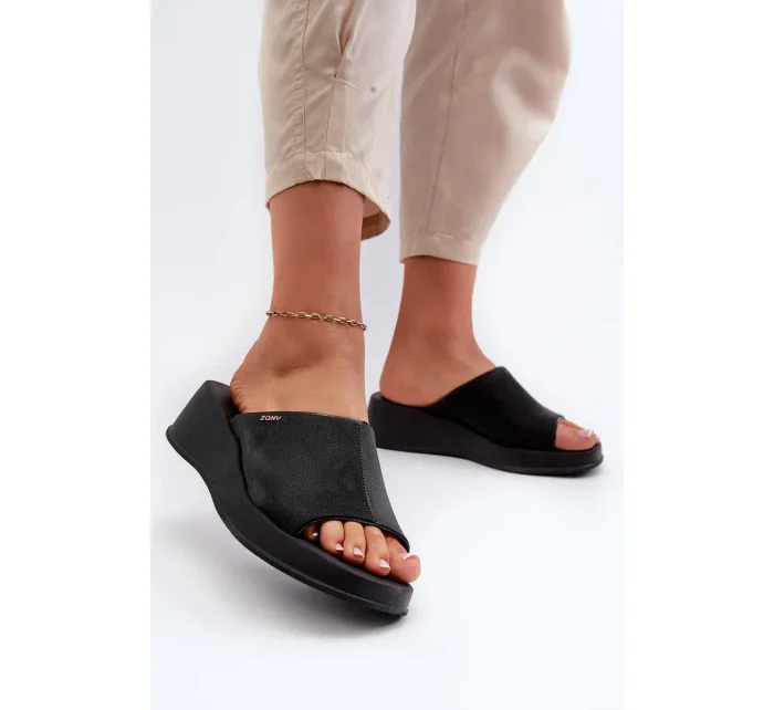 Dámské pantofle na klínku ZAXY Černá Dámské pantofle na klínku ZAXY Černá