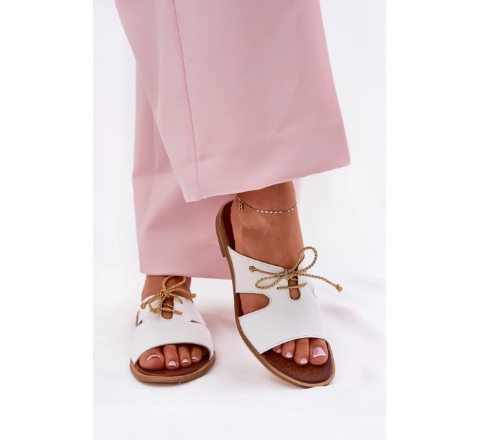 Kožené Dámské Pantofle Na Plochém Podpatku Bílé model 21692923 - Zazoo