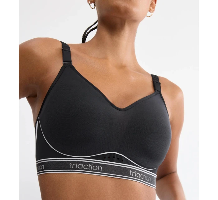 Dámská sportovní podprsenka Triaction Cardio Breeze P EX - BLACK - černá 0004 - TRIUMPH Dámská sportovní podprsenka Triaction Cardio Breeze P EX - BLACK - černá 0004 - TRIUMPH