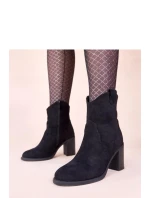 Boty na podpatku model 221033 Solea Boty na podpatku model 221033 Solea