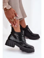 Nízké zateplené dámské kotníkové boty na klínku s ozdobným páskem Černé model 21708426 - Boto