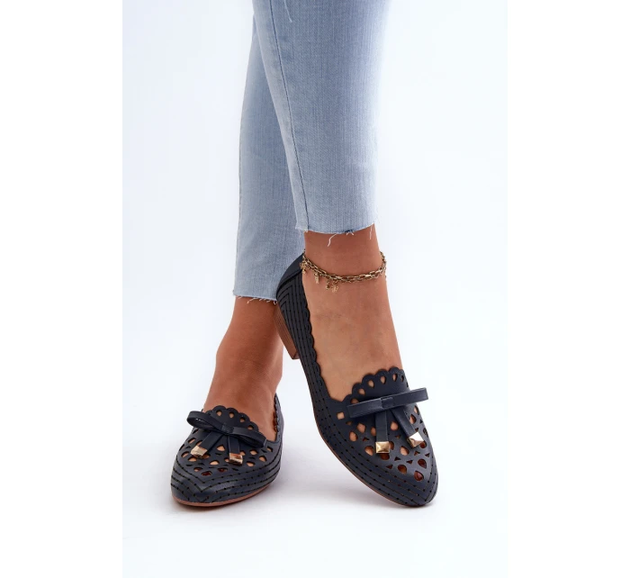 Dámské lodičky s detaily a mašlí tmavě modré model 21658375 - Boto