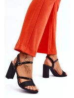 Lesklé sandály na vysokém podpatku černé Alicia Lesklé sandály na vysokém podpatku černé Alicia