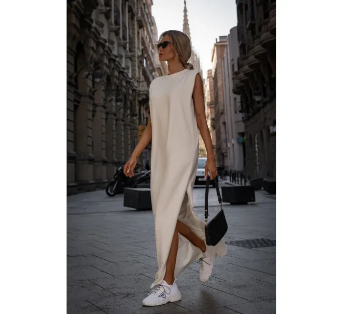 M790 Maxi šaty s vycpávkami na ramenou - krémové