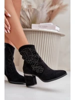 Zdobené Ažurové Kotníkové Boty Dámské Na Podpatku Z Eko Semiše Černé S.Barski Zdobené Ažurové Kotníkové Boty Dámské Na Podpatku Z Eko Semiše Černé S.Barski