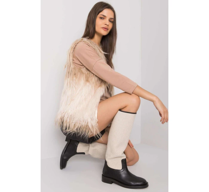 Vesta  model 161047 Yups