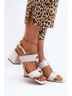 Kožené elegantní sandály na podpatku Laura Messi 2768 Bílé