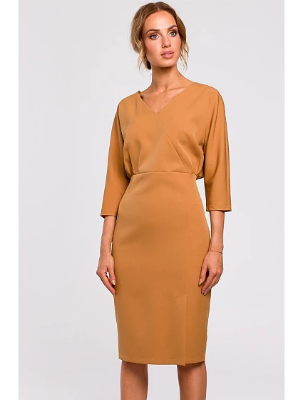 Dámské šaty model 14037368 - Moe