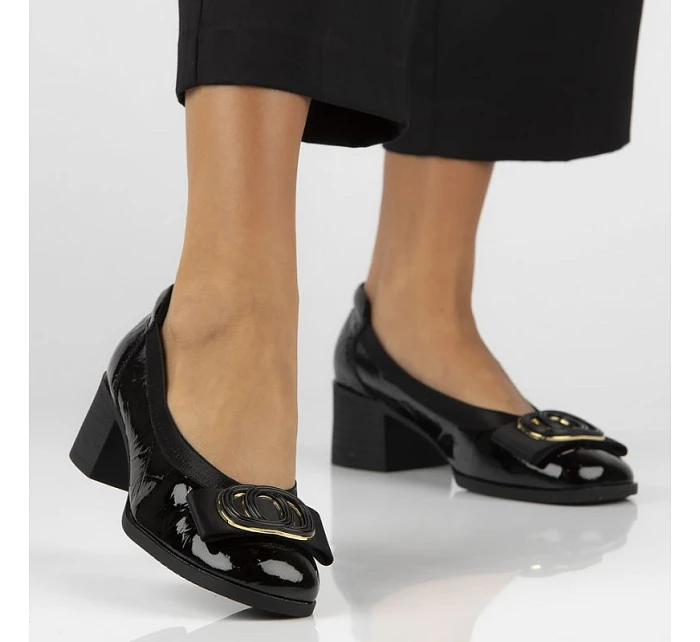 Skórzane  na czarne Filippo model 22087085 - Hikvision