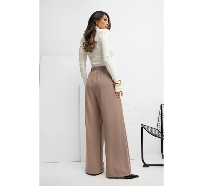 Teplákové kalhoty model 221538 Rue Paris Teplákové kalhoty model 221538 Rue Paris