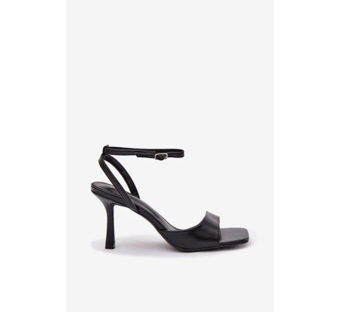 Sandály na podpatku model 222262 Step in style Sandály na podpatku model 222262 Step in style